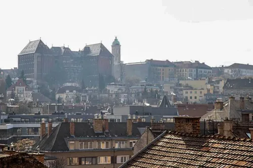 Hol érdemes megszállni Budapesten? Buda vagy Pest